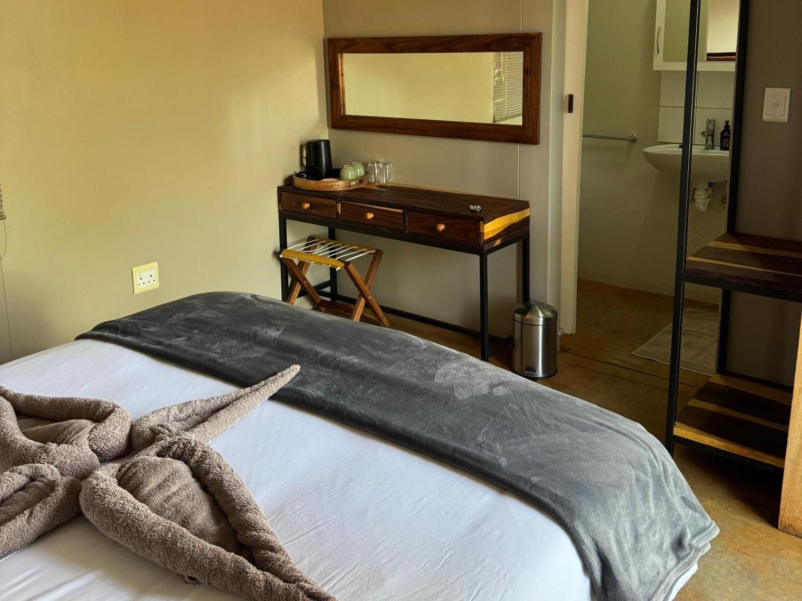 Kifaru Bush Camp Hotell Outjo Rum bild